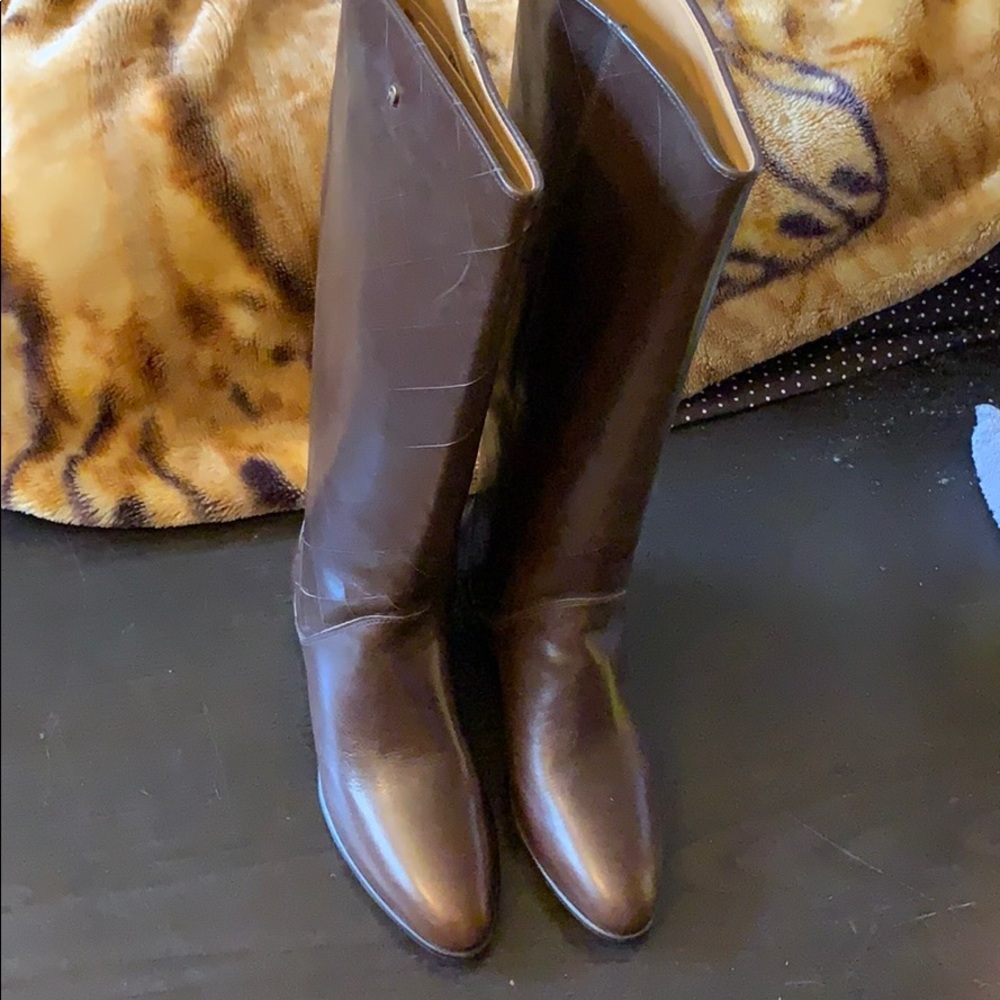 Etienne Aigner Boots